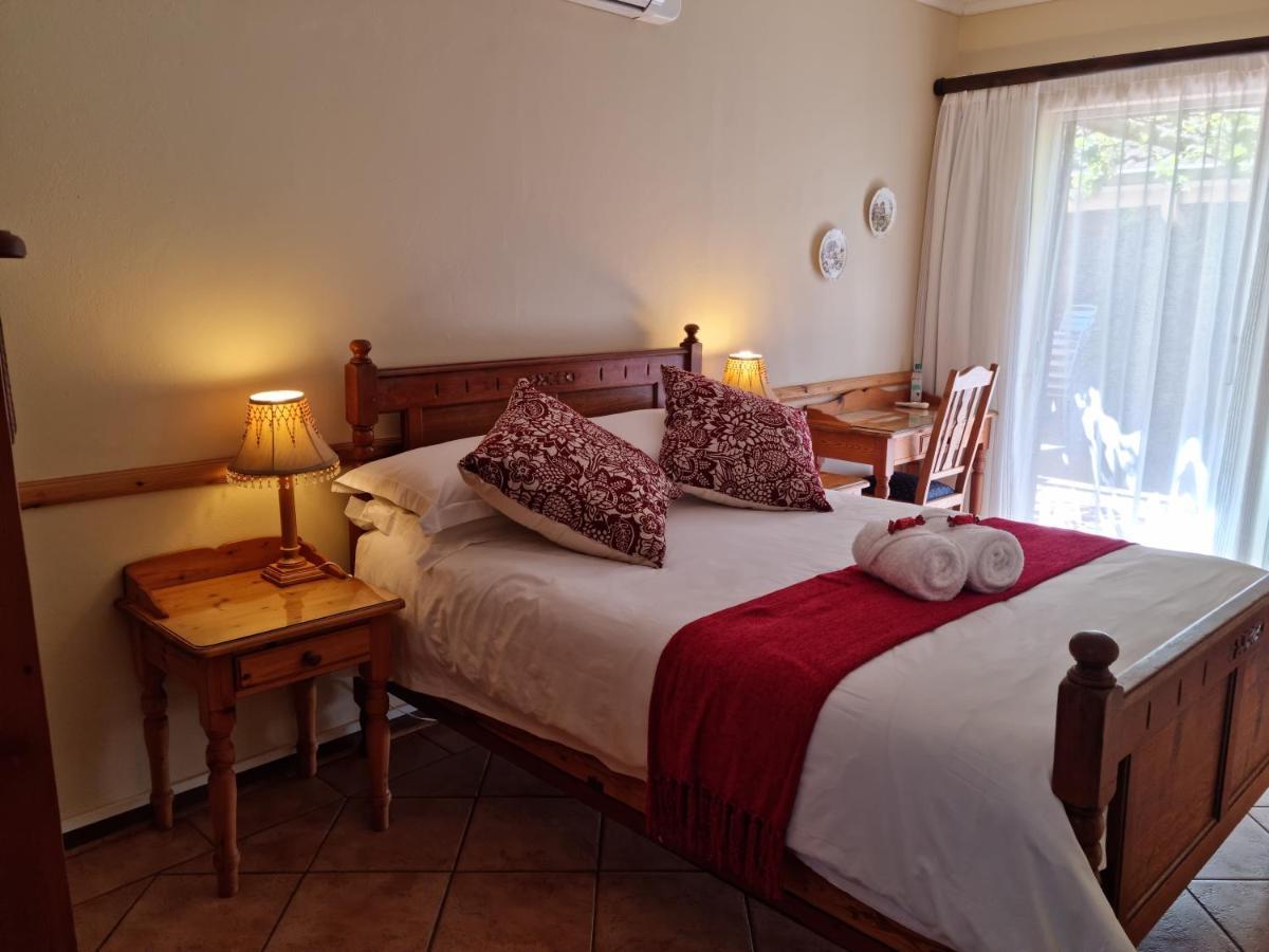Camelia Guest House Bloemfontein Bagian luar foto