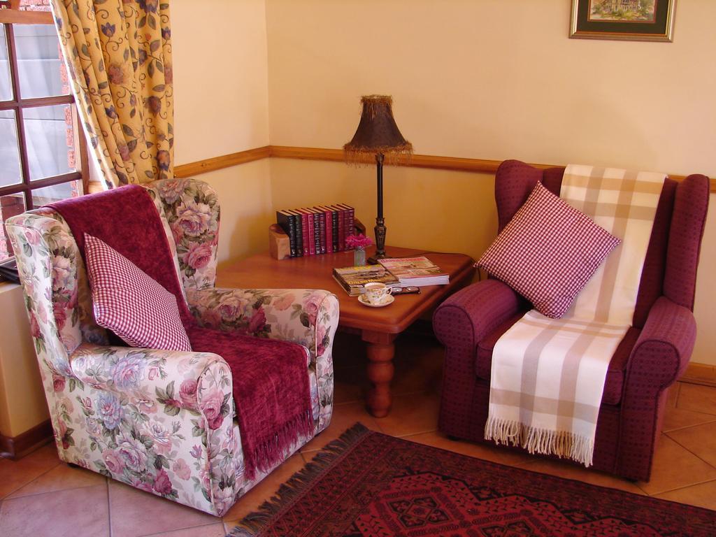 Camelia Guest House Bloemfontein Bagian luar foto